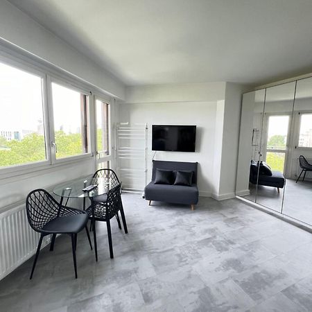 Apartment Home In Paris With View, 15Min Direct To Center Bagian luar foto