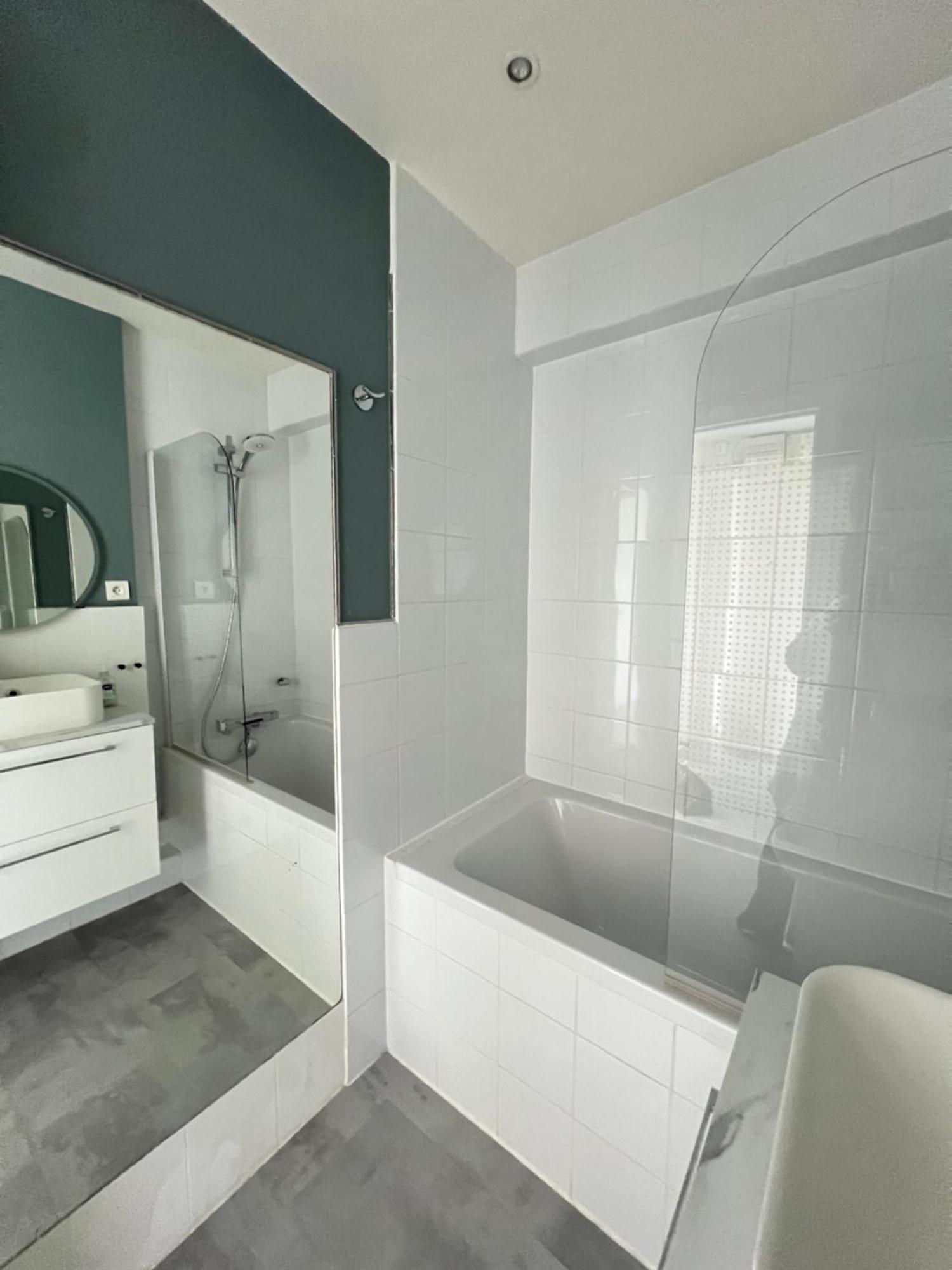 Apartment Home In Paris With View, 15Min Direct To Center Bagian luar foto